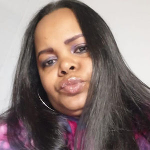 Meet your Posher, Ramona